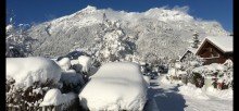 Winterm�rchen_vor_der-Haust�r Charmantes, voll m�bliertes Dachgeschoss� ruhig, zentral & clever geschnitten � Privatverkauf