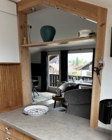 Ausblick aus der K�che Charmantes, voll m�bliertes Dachgeschoss� ruhig, zentral & clever geschnitten � Privatverkauf