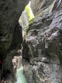 Parnachklamm_ein_Erlebniss Charmantes, voll m�bliertes Dachgeschoss� ruhig, zentral & clever geschnitten � Privatverkauf