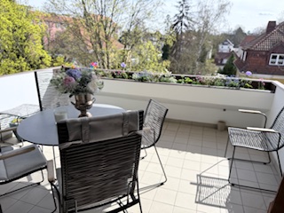 Gro�e ruhige S�dloggia Wohnung Berlin